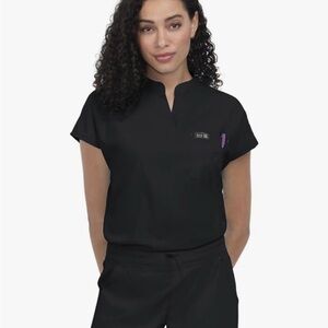 KOI Basics Ari Women's 1-Pocket Stretch Tuck-in Scrub Top